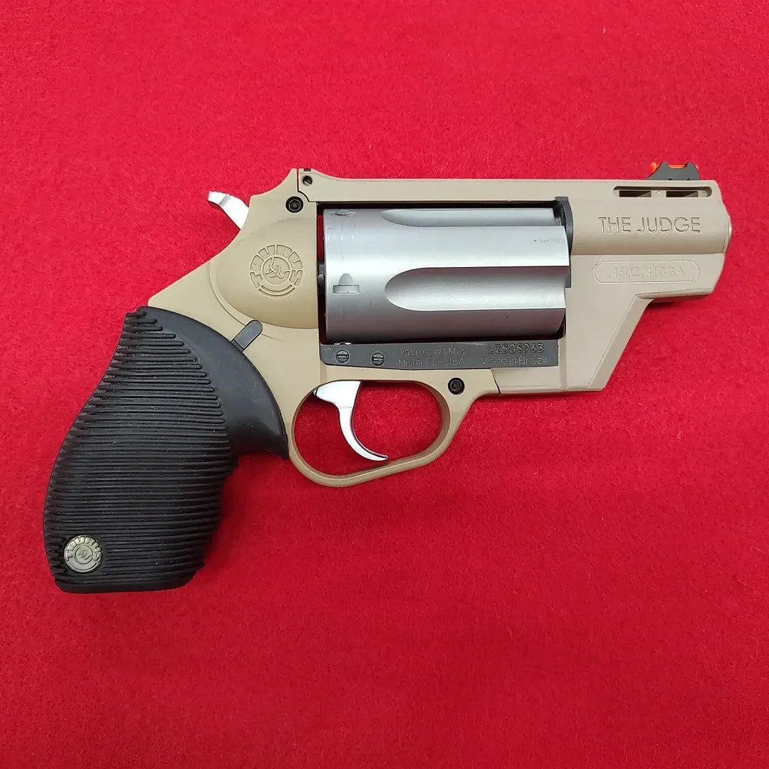 Pre-owned Taurus Public Defender Poly 45 Colt 410 revolver profile view