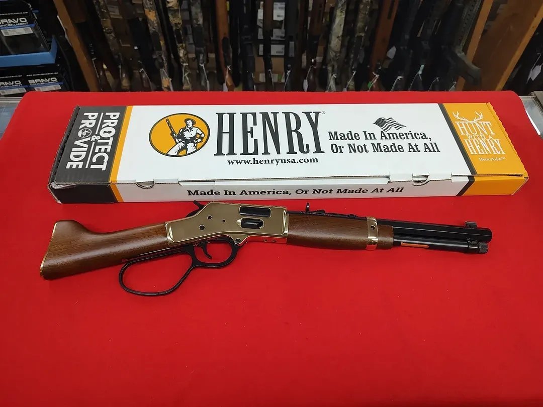 Henry Mares Leg Pistol 357 Mag with brass receiver and walnut grips