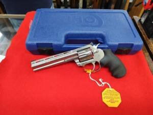 Colt King Cobra Revolver 22 LR 6 inch barrel on blue Colt factory hard case