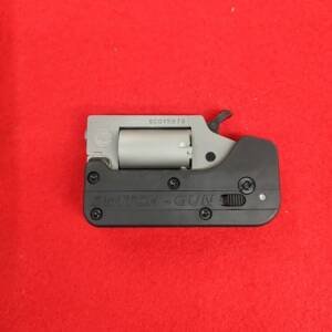 Standard Manufacturing Switch Gun silver 22 Mag folding revolver closed profile near me